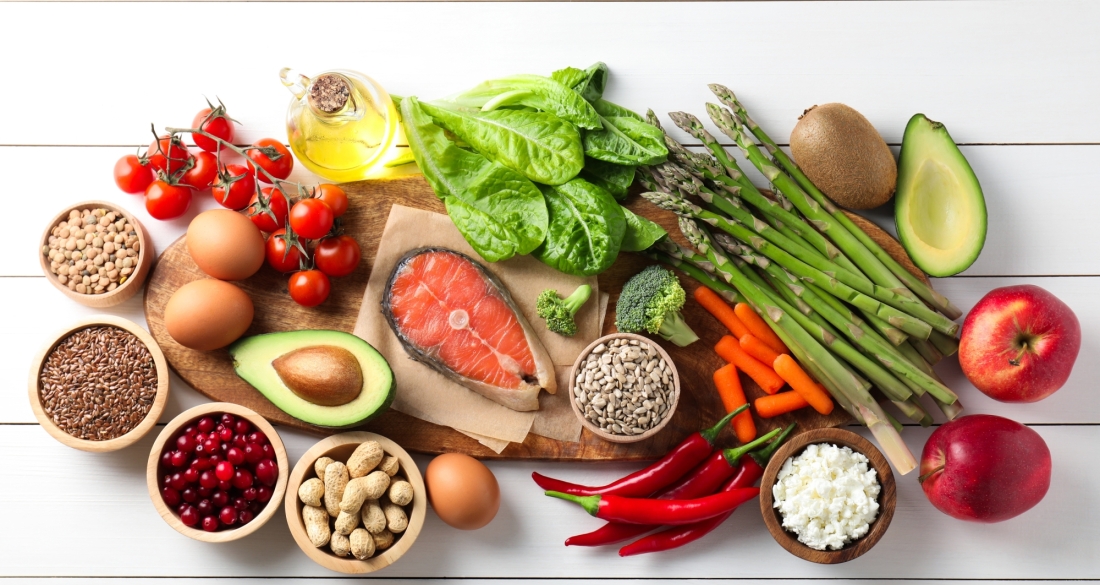 Versterk je immuunsysteem met voeding: tips voor een sterkere afweer