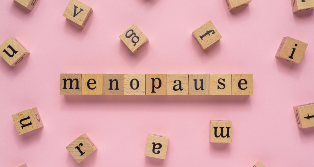 Blokjes die het woord 'Menopause' vormen